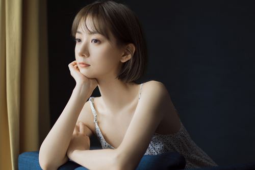 11月28日出生的名人明星 11月28日出生的宝宝是什么星座